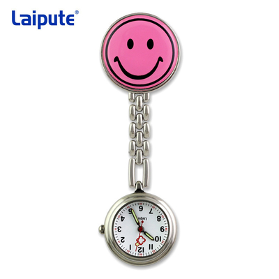 De lichtgevende Verpleegsters knippen op de Riem van de Zakhorlogelegering Leuk Kwartszakhorloge