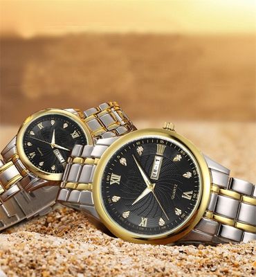 5ATM het waterdichte Horloge van het Paarkwarts, Sandproof Diamond Couple Watches