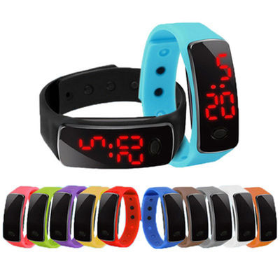 Geleid Licht van het het Horlogesilicone van Armbandkinderen Rubber de Manchethorloge