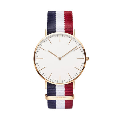 ODM Horloge van de het Polshorloge5atm het Waterdichte Nylon Band van het Vrouwenkwarts
