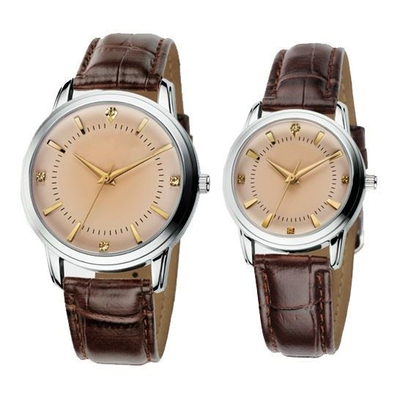 De klassieke Minnaars vormen Horlogeszaken Retro Diamond Japan Movement Watch