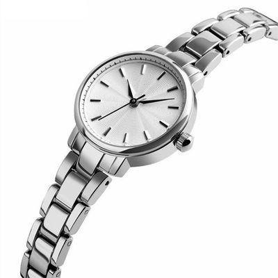 Zinklegering Echt Diamond Quartz Watch 8mm de Spiegel van het Riemglas